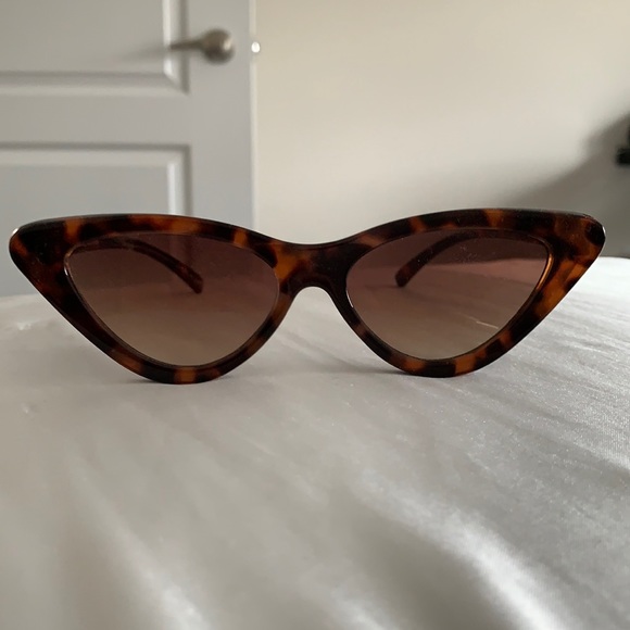 OAK + FORT Accessories - Tortoise Cat Eye Sunglasses